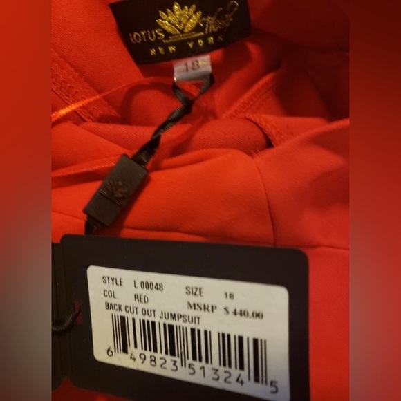 LOTUS THREADS Black Cutout Sleeveless Back Zipper Closure Jumpsuit  Romper Sz 6 - Picture 16 of 16